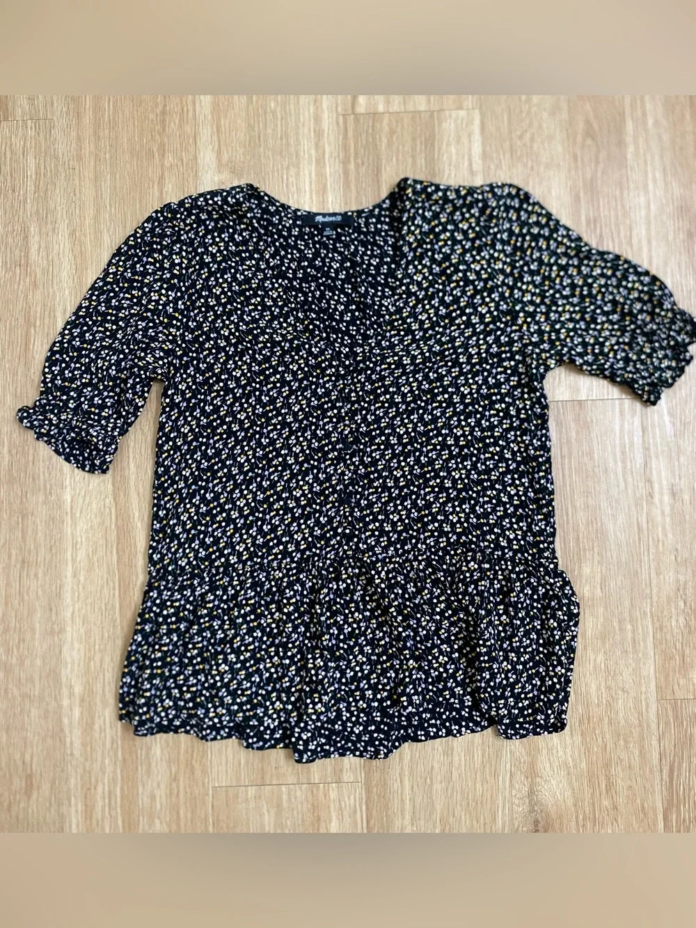 Madewell Black Floral V-Neck Peplum Top